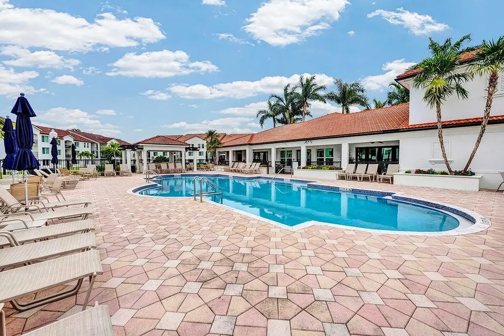 1307 Villa Circle Boynton Beach FL 33435