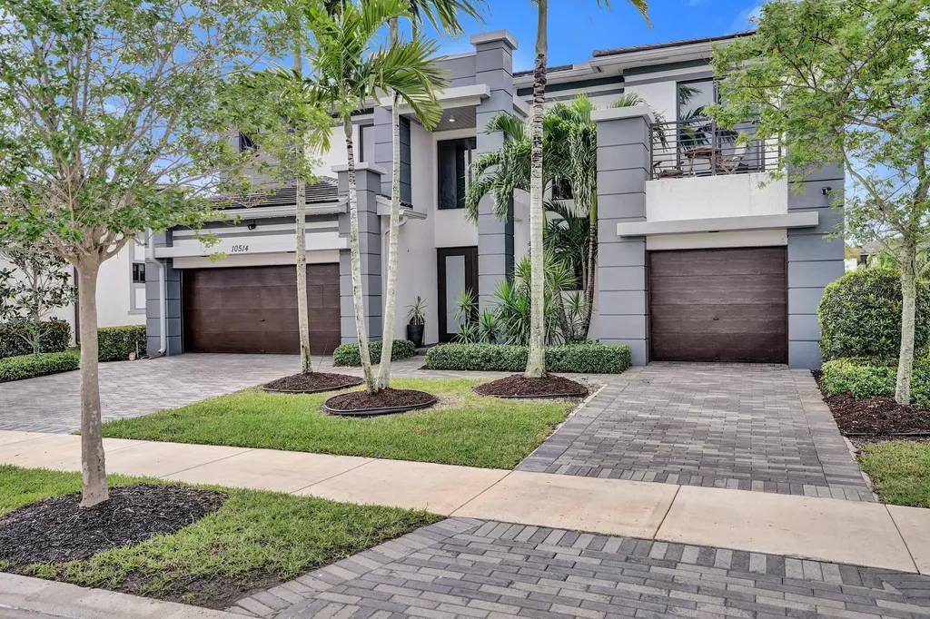 10514 N Lago Vista Circle Parkland FL 33076