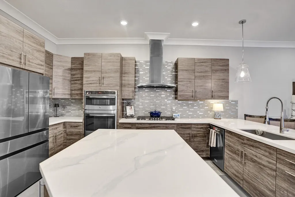 10514 N Lago Vista Circle Parkland FL 33076