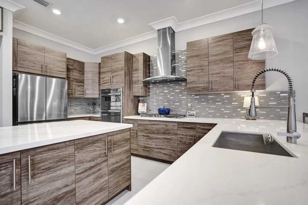 10514 N Lago Vista Circle Parkland FL 33076