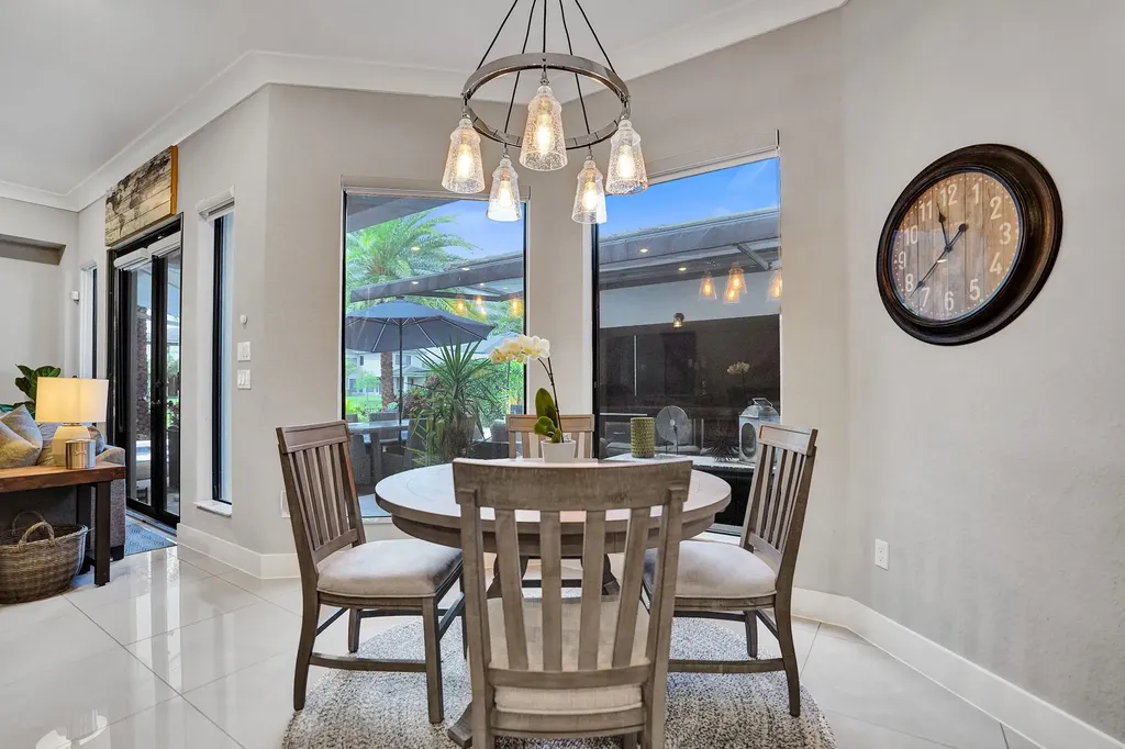 10514 N Lago Vista Circle Parkland FL 33076