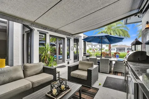 10514 N Lago Vista Circle Parkland FL 33076