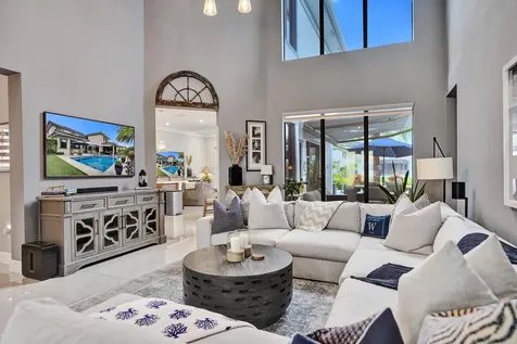 10514 N Lago Vista Circle Parkland FL 33076