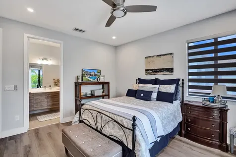 10514 N Lago Vista Circle Parkland FL 33076