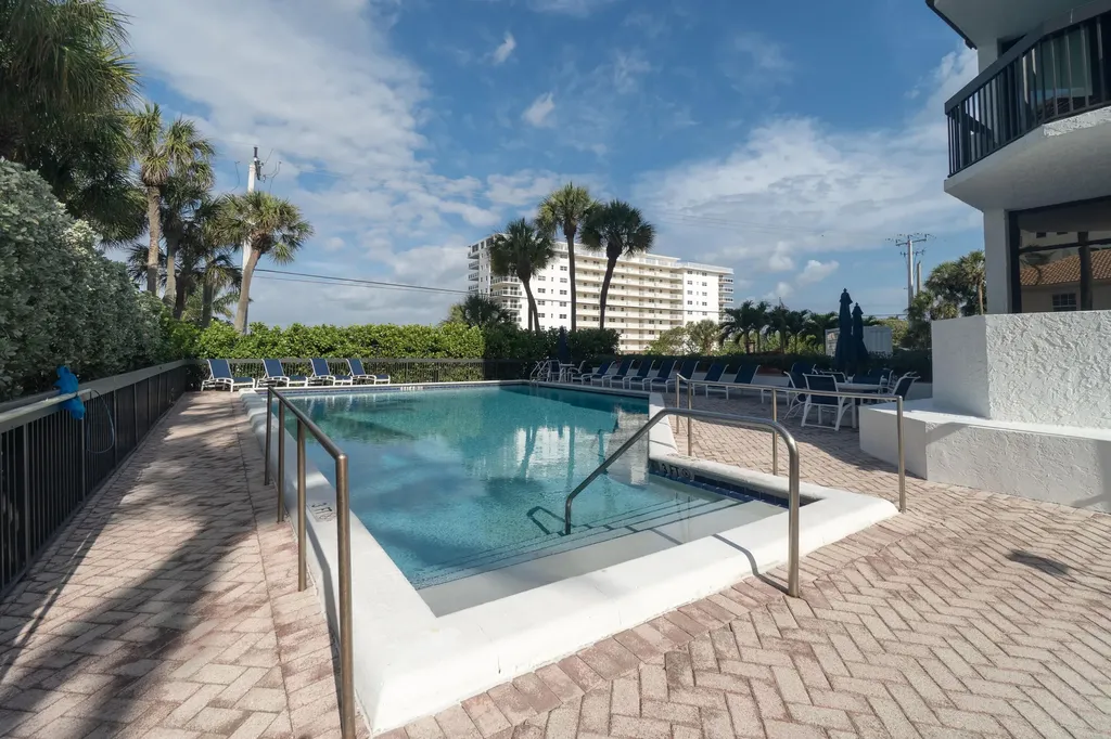1155 Hillsboro Mile Hillsboro Beach FL 33062