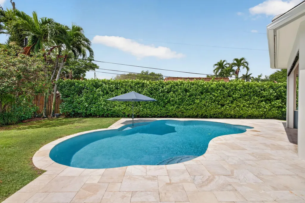 2517 NE 26th Avenue Fort Lauderdale FL 33305