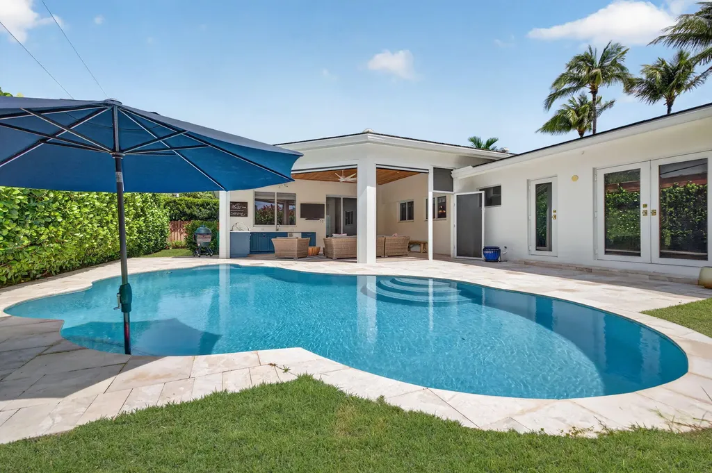 2517 NE 26th Avenue Fort Lauderdale FL 33305