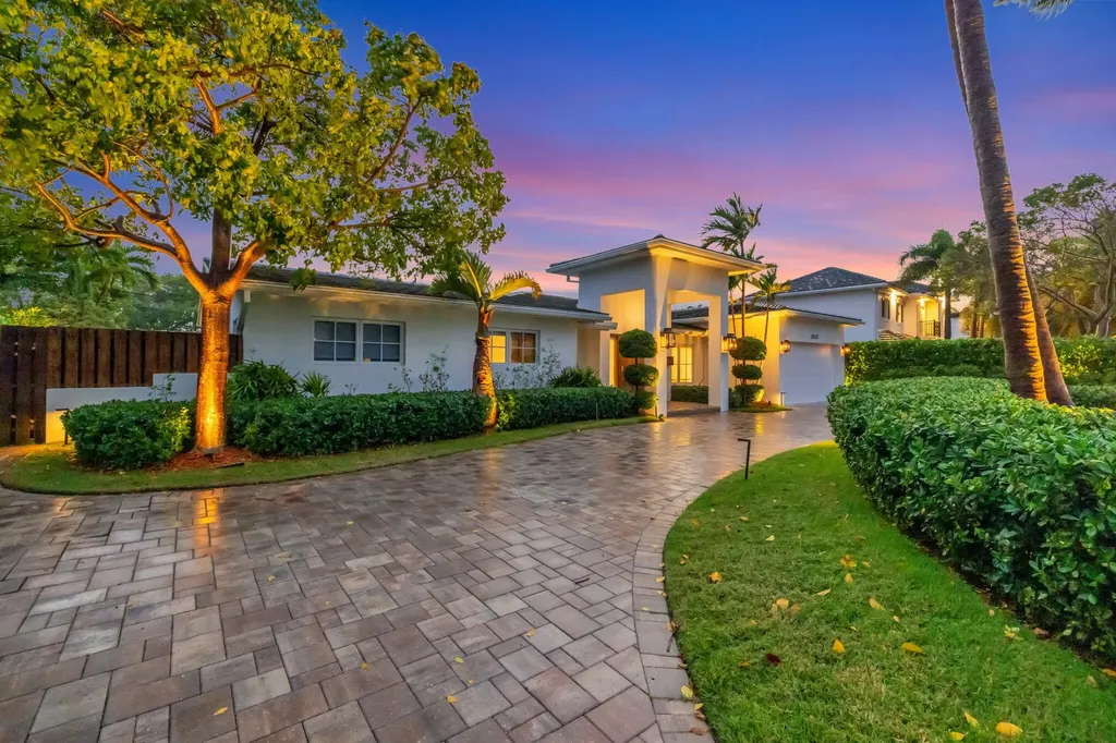 2517 NE 26th Avenue Fort Lauderdale FL 33305