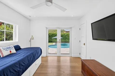 2517 NE 26th Avenue Fort Lauderdale FL 33305