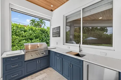 2517 NE 26th Avenue Fort Lauderdale FL 33305