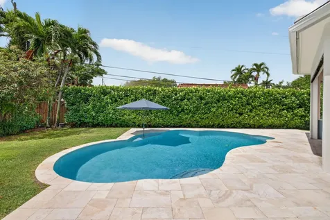 2517 NE 26th Avenue Fort Lauderdale FL 33305