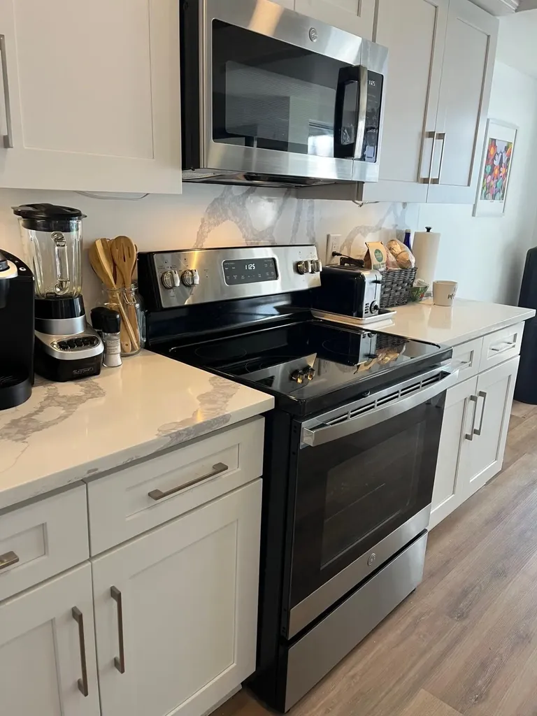 3008 Lake Shore Drive Deerfield Beach FL 33442