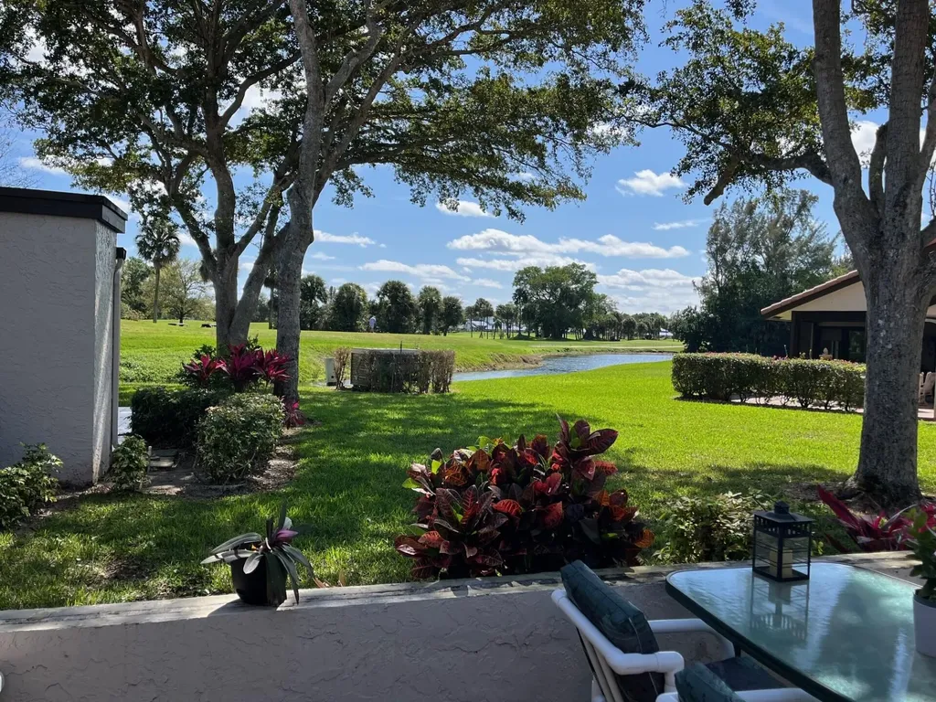 3008 Lake Shore Drive Deerfield Beach FL 33442