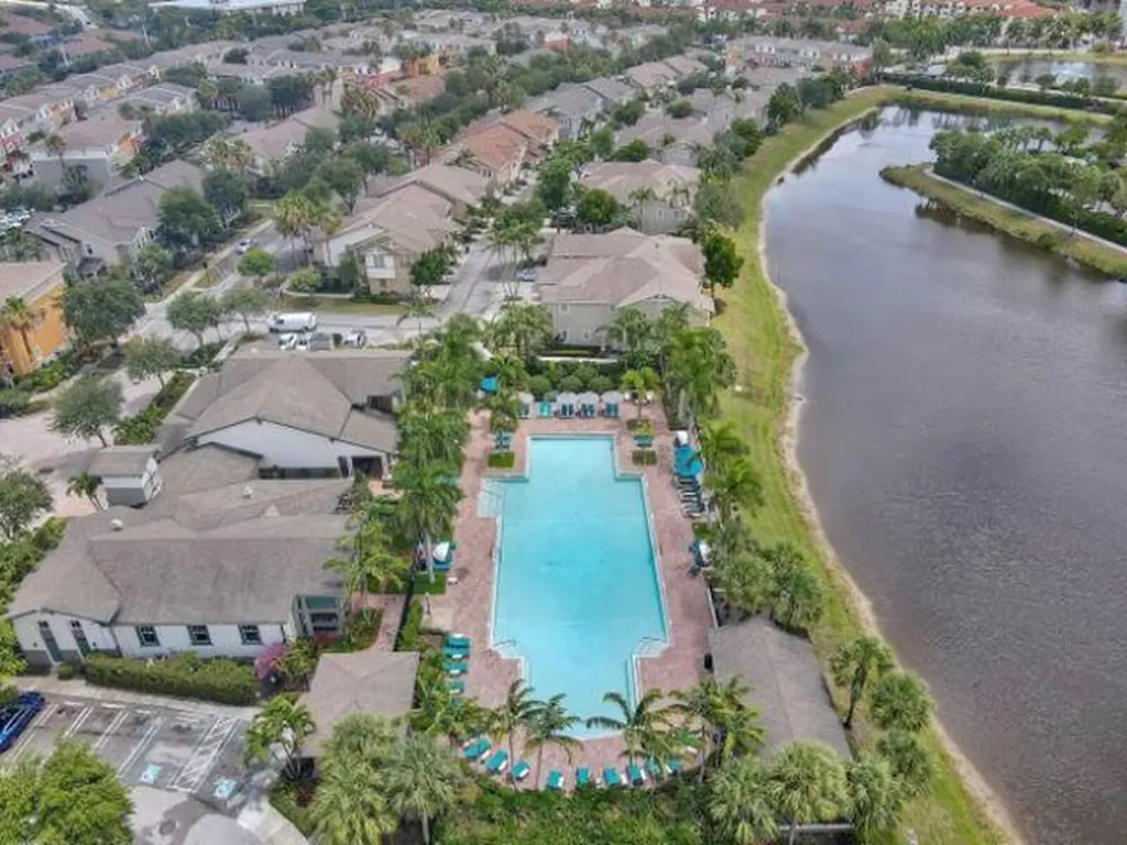 810 Marina Del Ray Lane West Palm Beach FL 33401