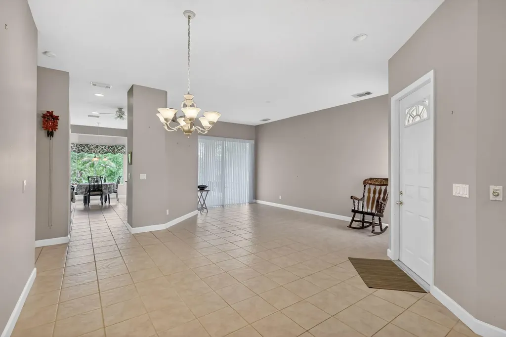 653 SW Munjack Cove Port St Lucie FL 34986