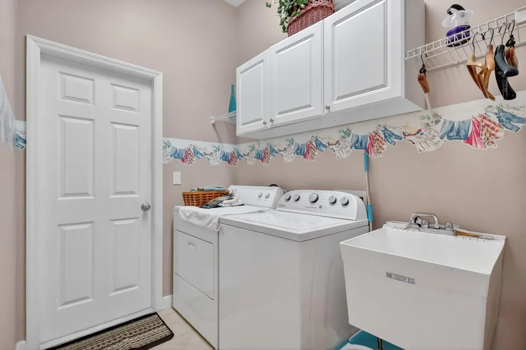 653 SW Munjack Cove Port St Lucie FL 34986