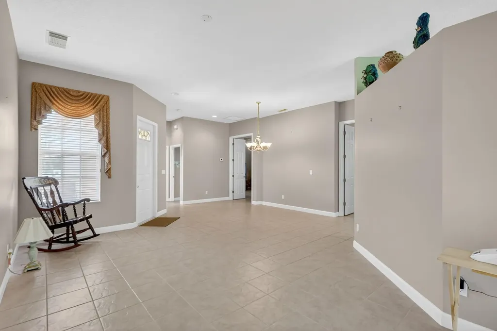 653 SW Munjack Cove Port St Lucie FL 34986