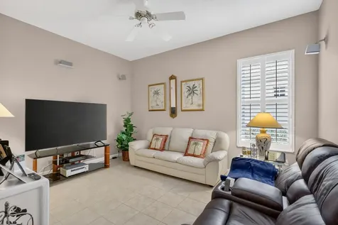 653 SW Munjack Cove Port St Lucie FL 34986