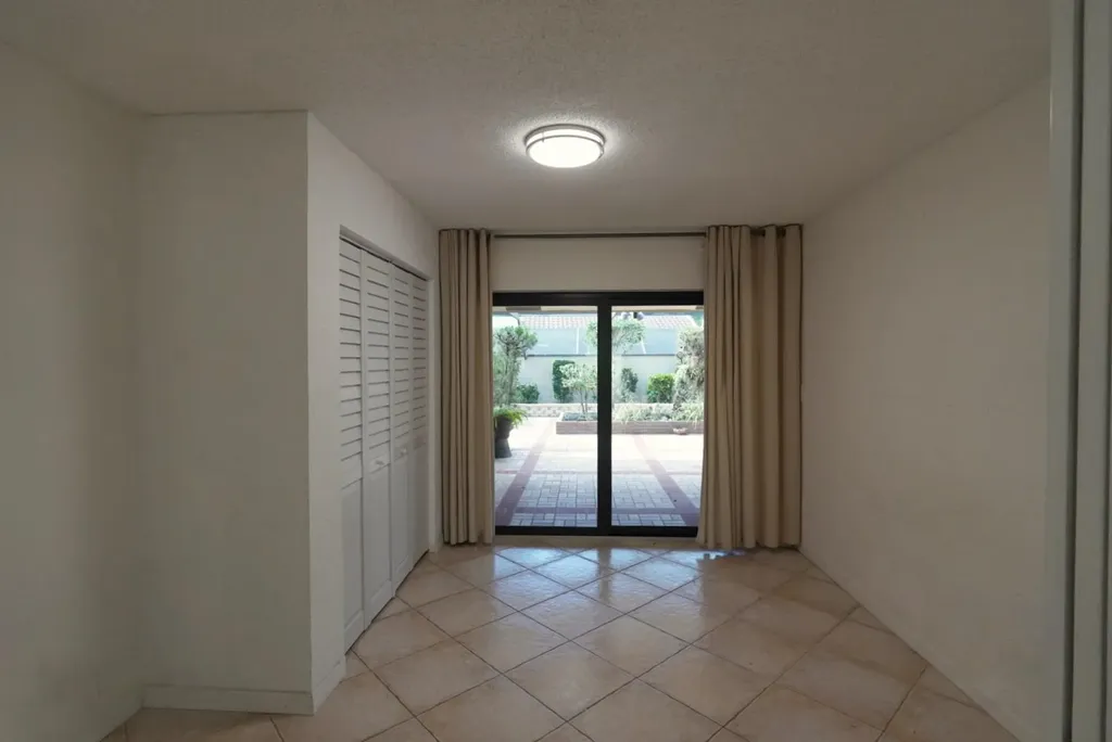 6829 Pradera Drive Boca Raton FL 33433