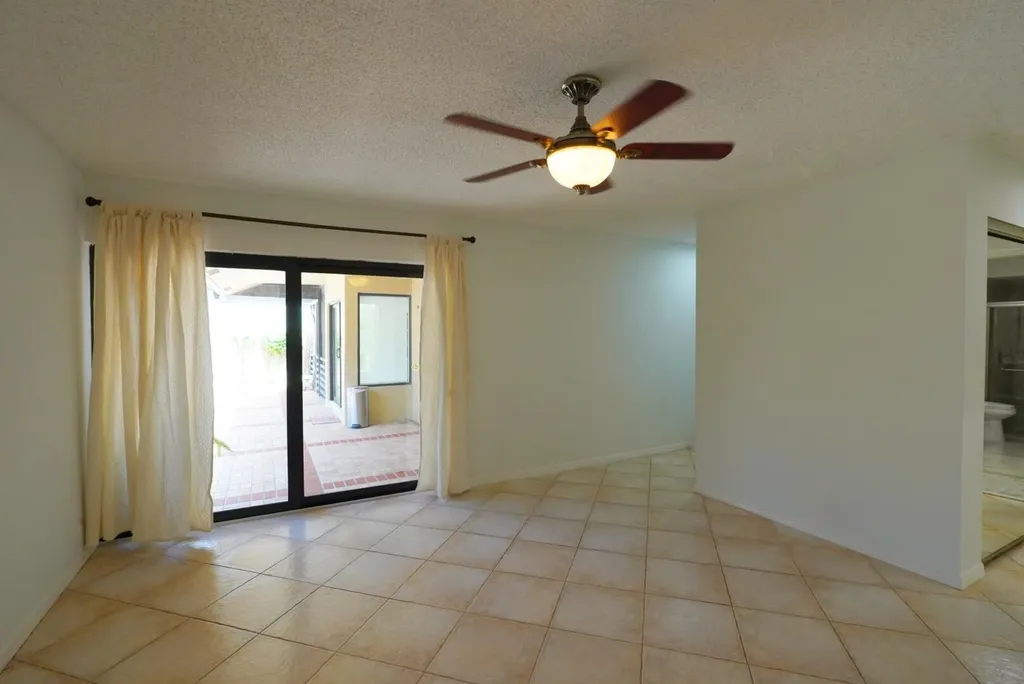 6829 Pradera Drive Boca Raton FL 33433