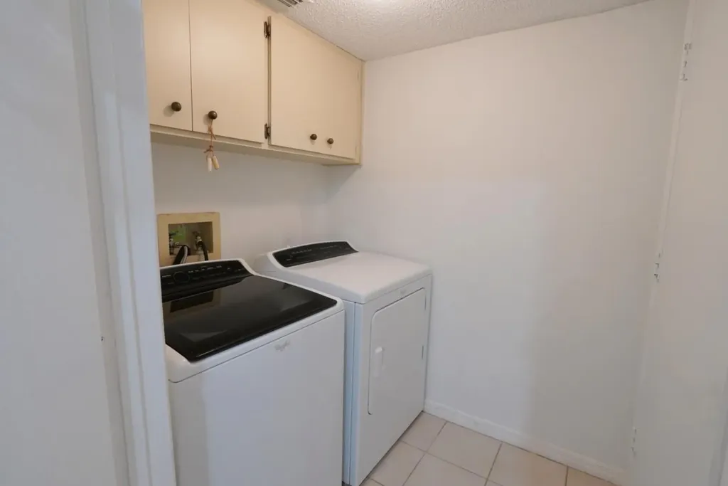 6829 Pradera Drive Boca Raton FL 33433