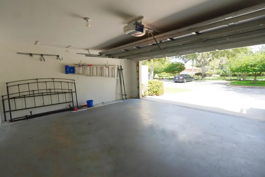 6829 Pradera Drive Boca Raton FL 33433