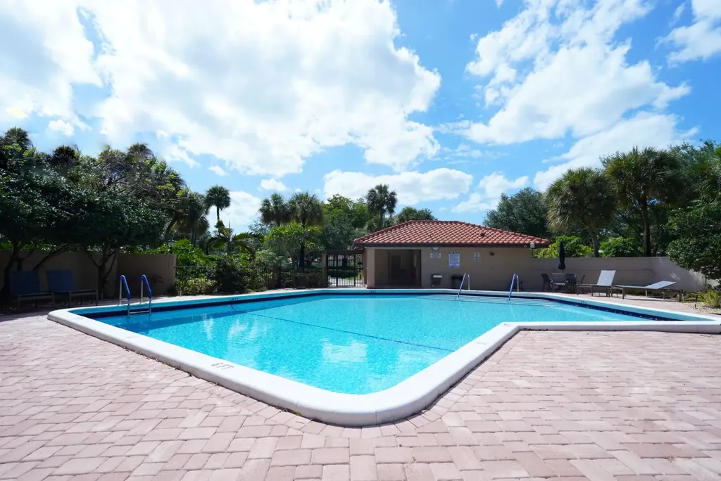 6829 Pradera Drive Boca Raton FL 33433