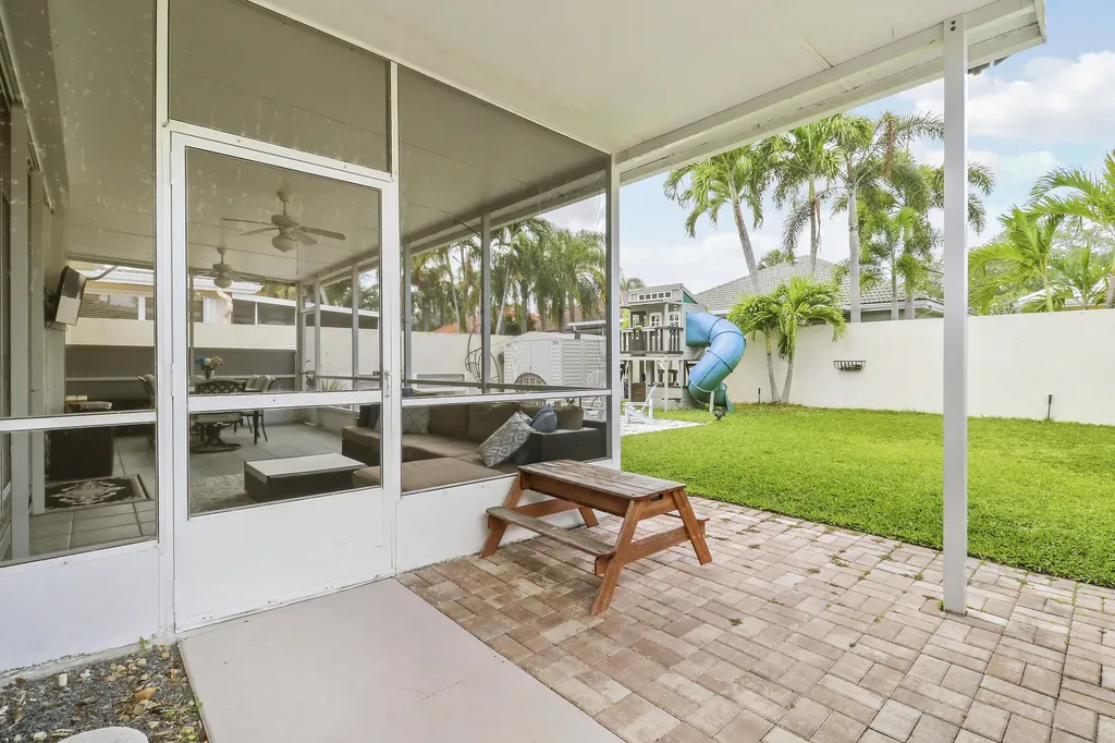 167 E Hampton Way Jupiter FL 33458