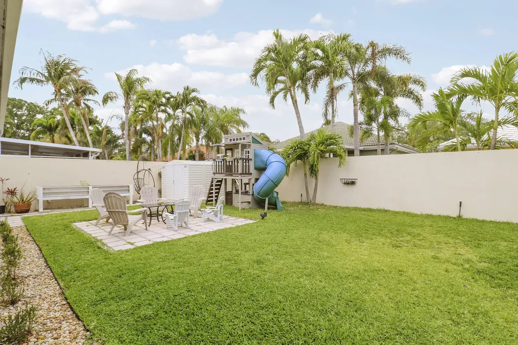 167 E Hampton Way Jupiter FL 33458