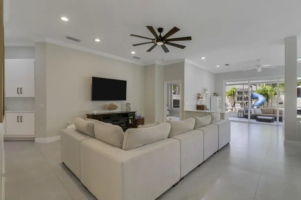 167 E Hampton Way Jupiter FL 33458