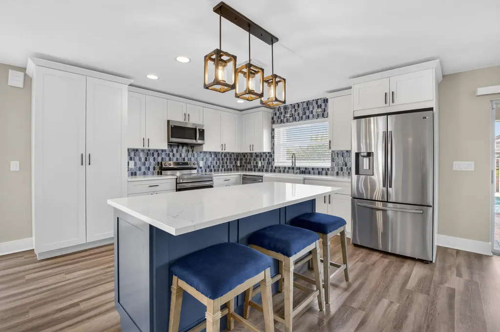 18247 Blue Lake Way Boca Raton FL 33498