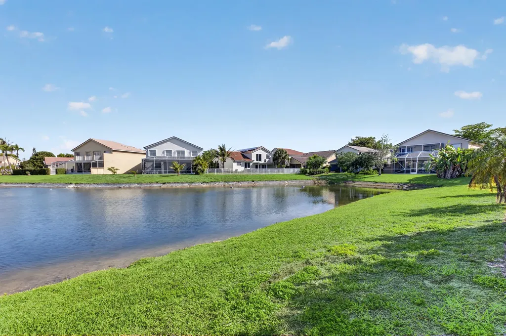 18247 Blue Lake Way Boca Raton FL 33498