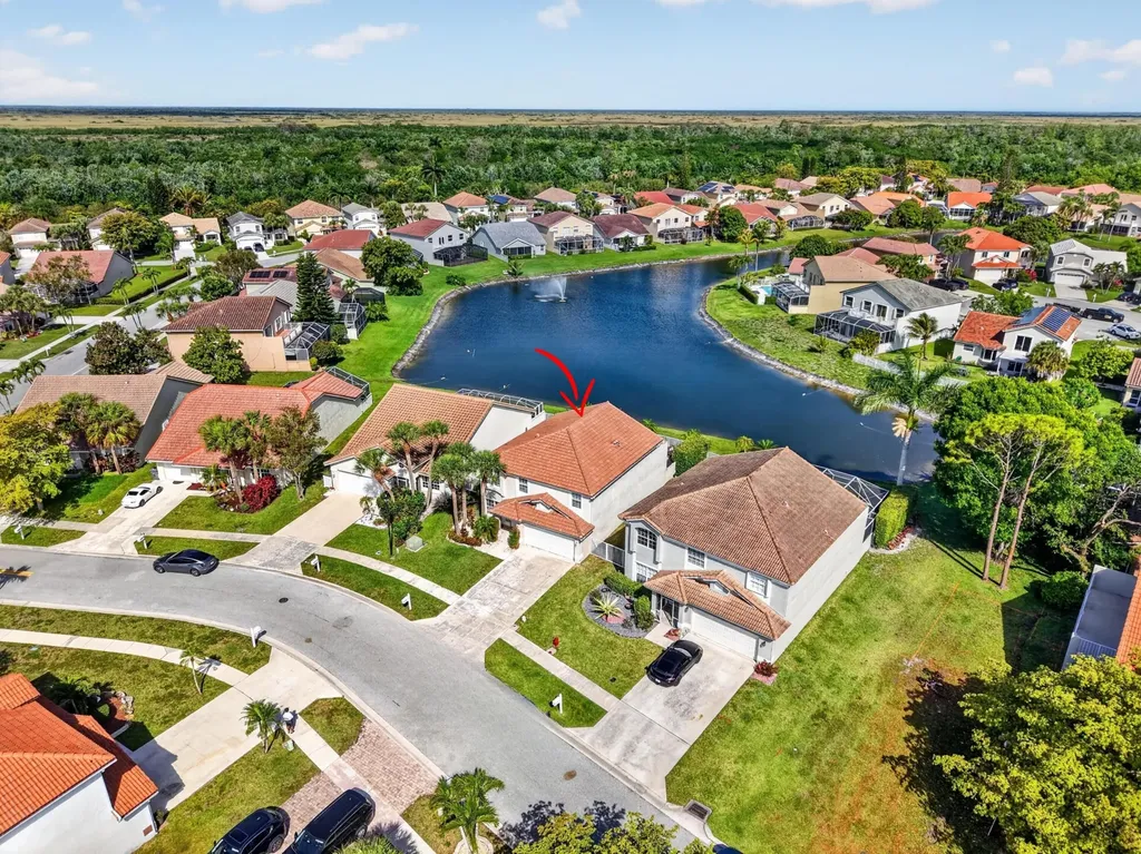 18247 Blue Lake Way Boca Raton FL 33498