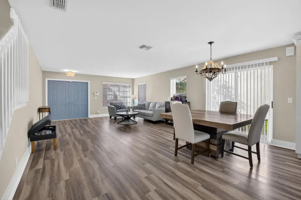 18247 Blue Lake Way Boca Raton FL 33498