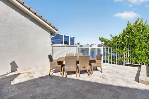 18247 Blue Lake Way Boca Raton FL 33498