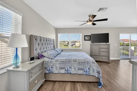 18247 Blue Lake Way Boca Raton FL 33498