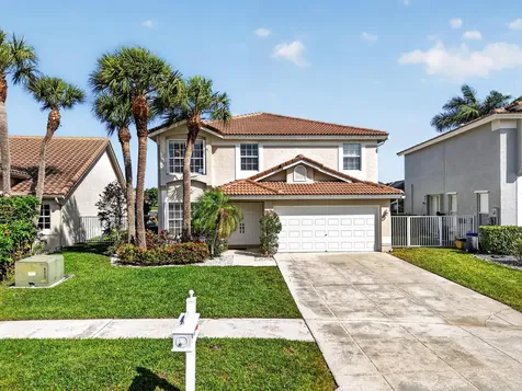 18247 Blue Lake Way Boca Raton FL 33498