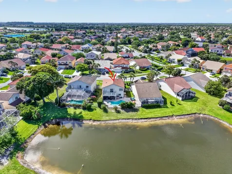 18247 Blue Lake Way Boca Raton FL 33498
