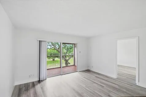 700 SW 128th Avenue Pembroke Pines FL 33027
