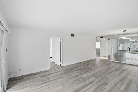 700 SW 128th Avenue Pembroke Pines FL 33027