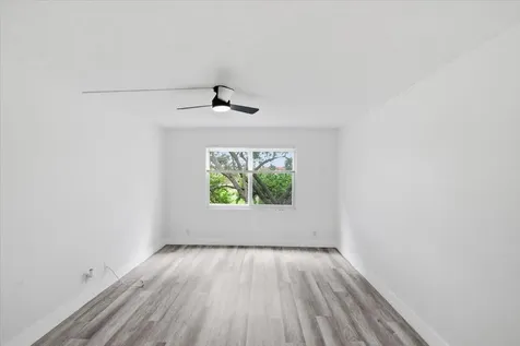 700 SW 128th Avenue Pembroke Pines FL 33027