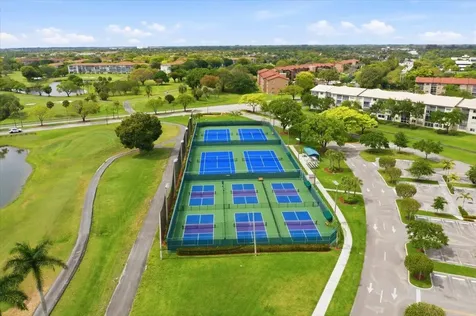 700 SW 128th Avenue Pembroke Pines FL 33027
