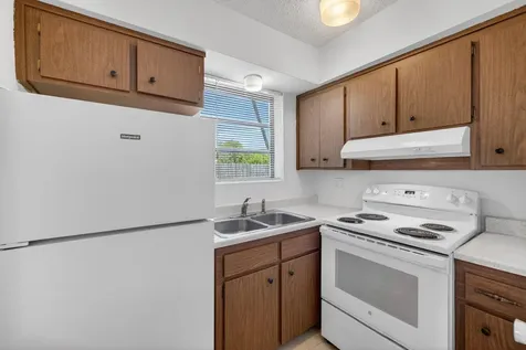 2500 SW 18th Terrace Fort Lauderdale FL 33315
