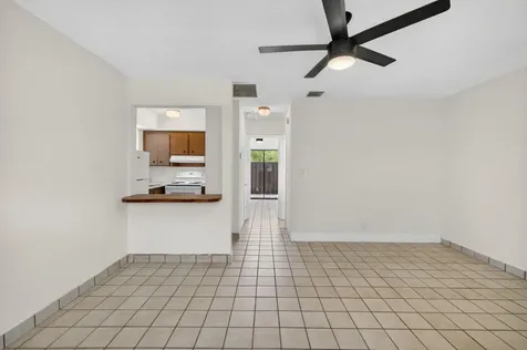 2500 SW 18th Terrace Fort Lauderdale FL 33315