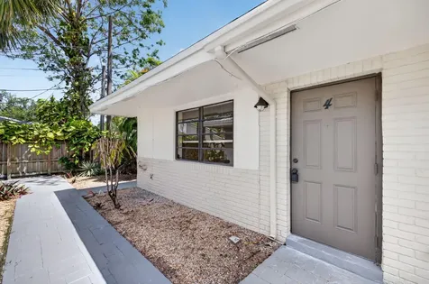 2500 SW 18th Terrace Fort Lauderdale FL 33315