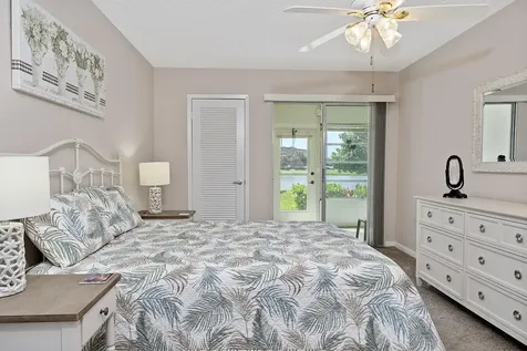 1032 Lincoln B Boca Raton FL 33434