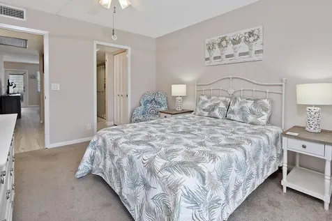 1032 Lincoln B Boca Raton FL 33434