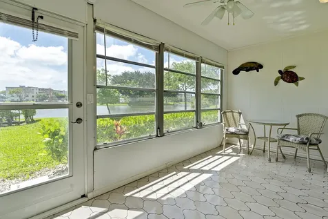 1032 Lincoln B Boca Raton FL 33434