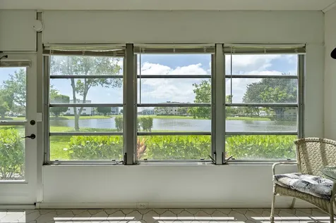 1032 Lincoln B Boca Raton FL 33434
