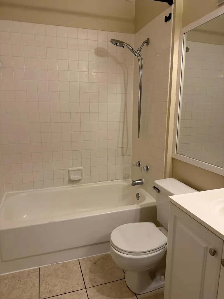 5721 Riverside Drive Coral Springs FL 33067